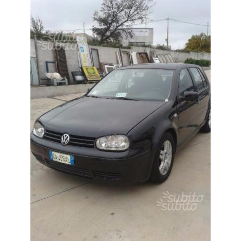 VOLKSWAGEN Golf 2ª serie - 2001