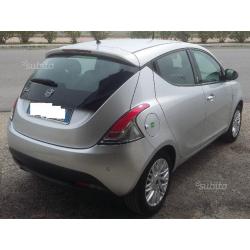 Lancia Ypsilon 1.2 Gold 69cv - 2014