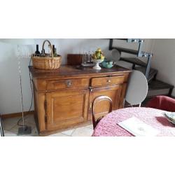 Credenza con vetrina