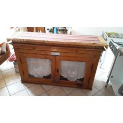 Credenza con vetrina