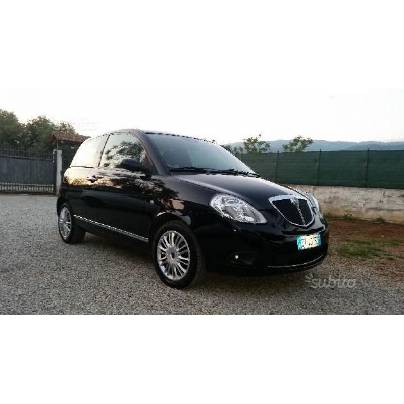 LANCIA Ypsilon - 2009