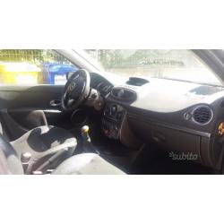 Renault clio le iene