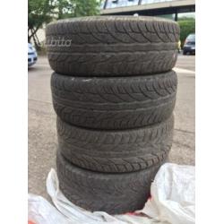 Pneumatici uniroyal 205/55 r 16 v