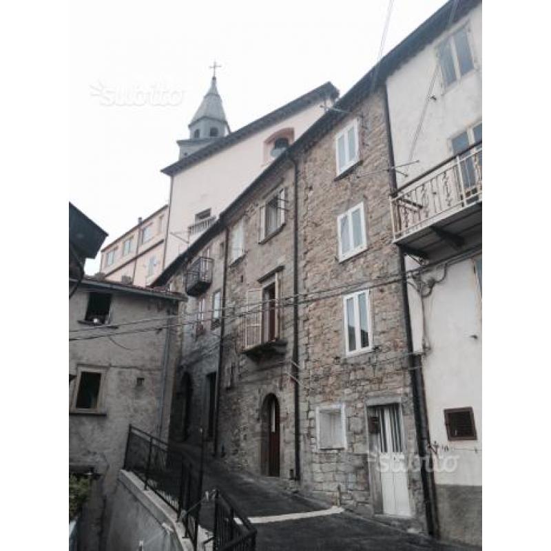 Casa nel centro storico di Castiglione M.M