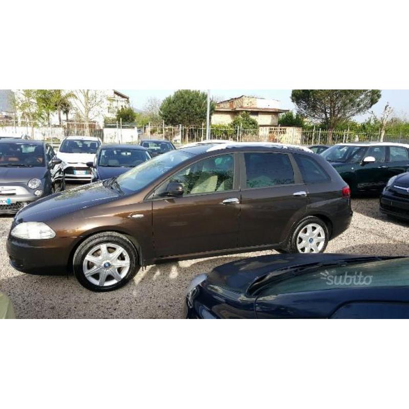 Fiat croma 1.9 diesel-2006