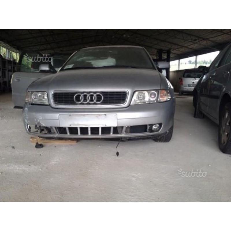 AUDI A4 3ª serie - 2002