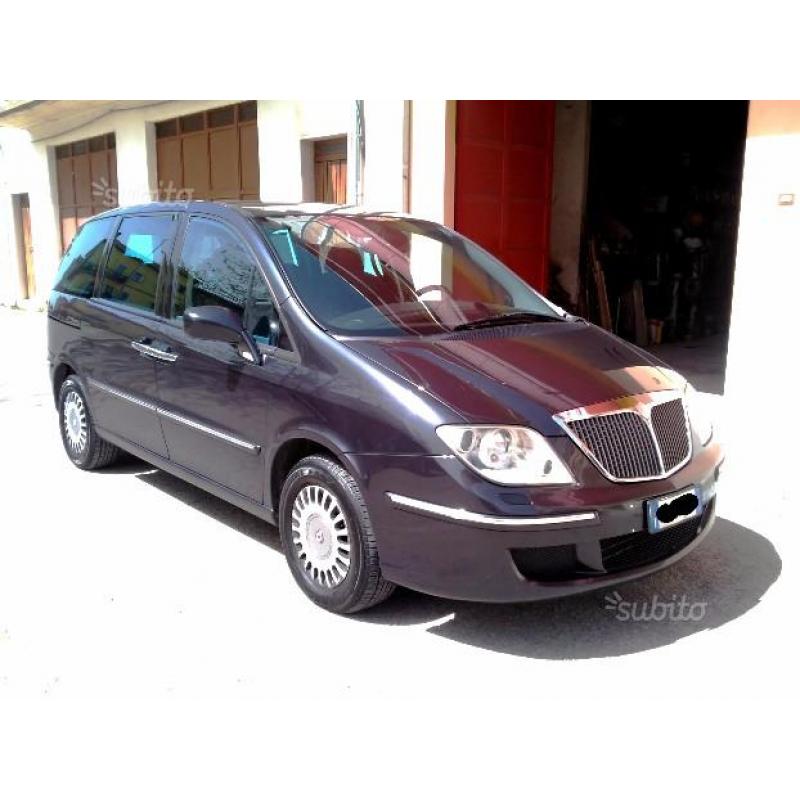 LANCIA Phedra - 2005