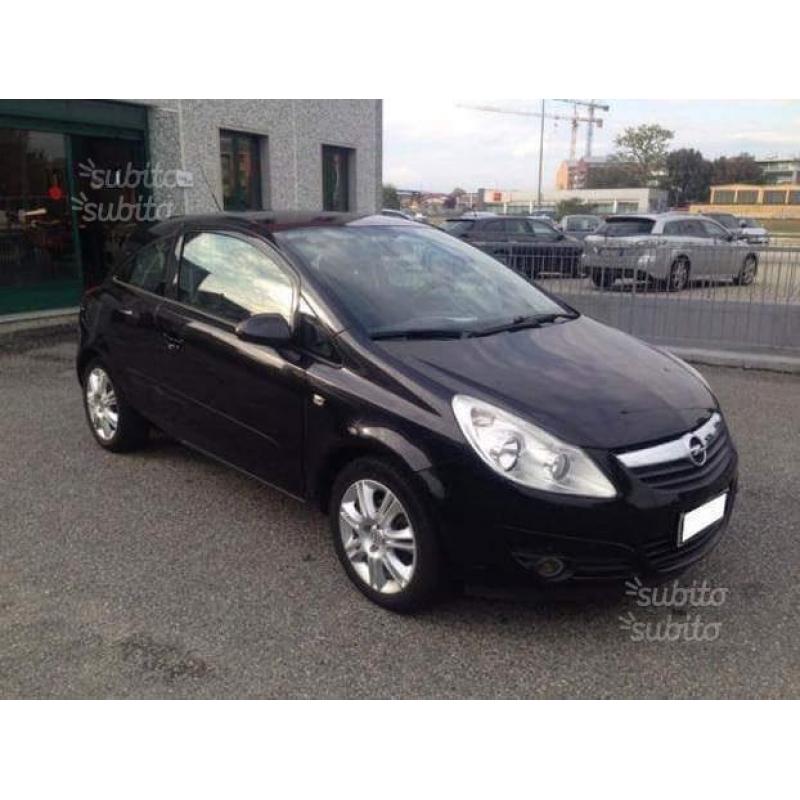 OPEL CORSA 4 serie