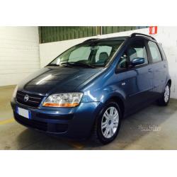 Fiat Idea 1.4 Dynamic 95 CV