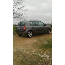 RENAULT Clio 2ª serie - 2001