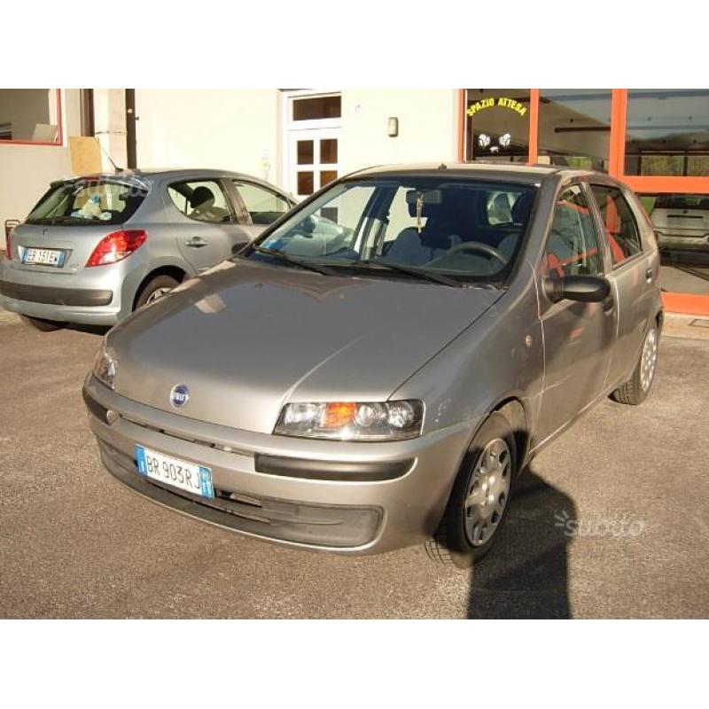 Fiat punto 1.2 benzina ok neopatentati