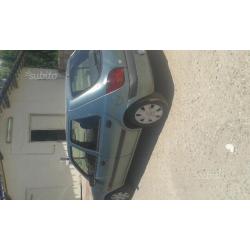 FORD Fiesta 3ª serie - 2000