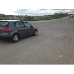 VOLKSWAGEN Golf 5 TDI