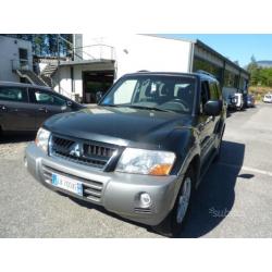 MITSUBISHI Pajero 3.2 16V DI-D 5p. aut. Intense