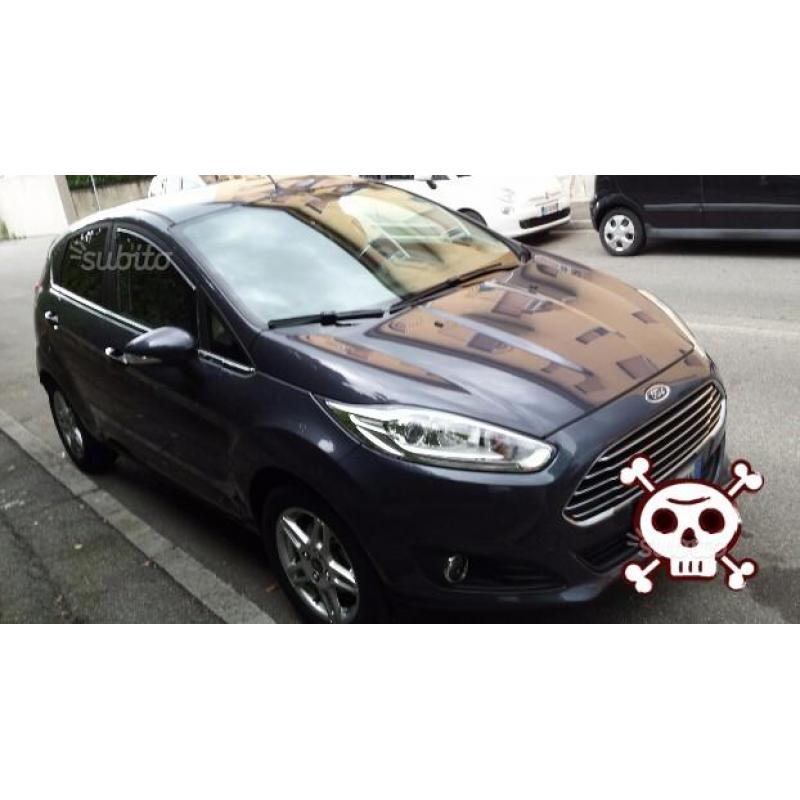 FORD Fiesta 5ª serie - 2014