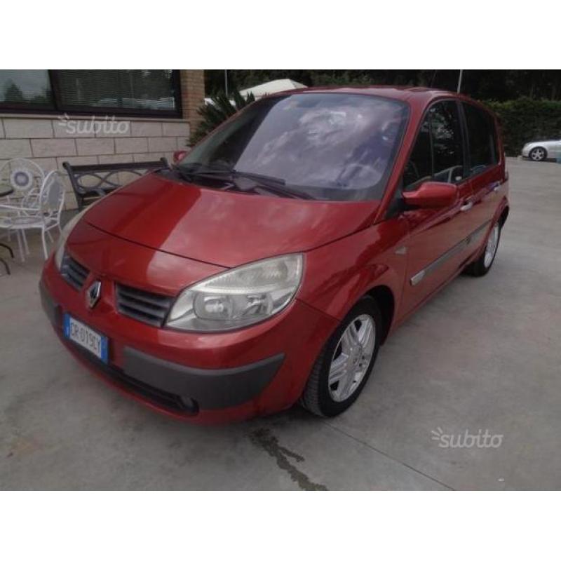 RENAULT Scenic 1.9 dCi