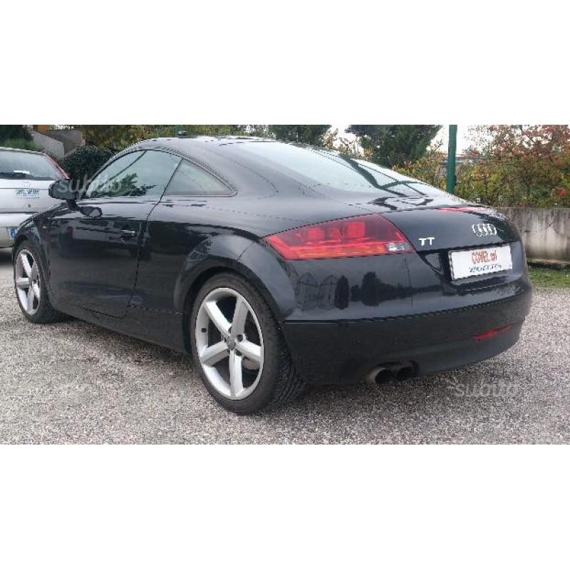 AUDI TT 3ª serie - 2008