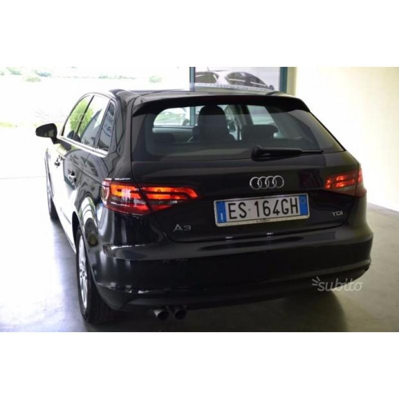 Audi a3 2.0 tdi sportback attraction