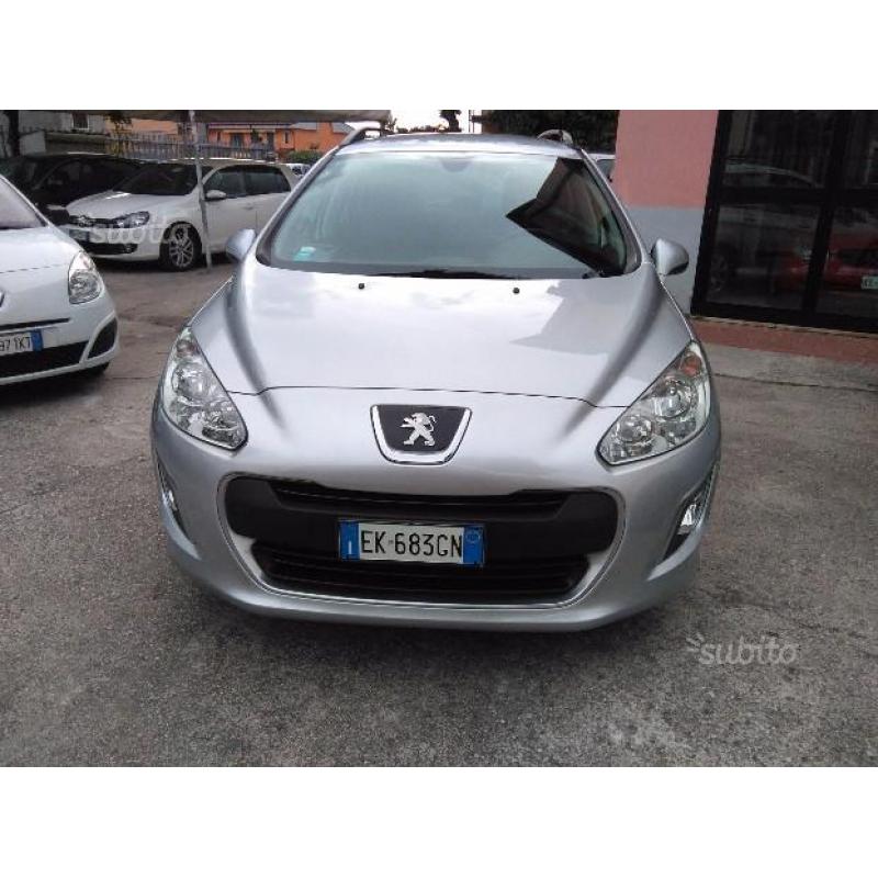 Peugeot 308 1.6 8V HDi 112CV SW DIESEL Cambio: Man