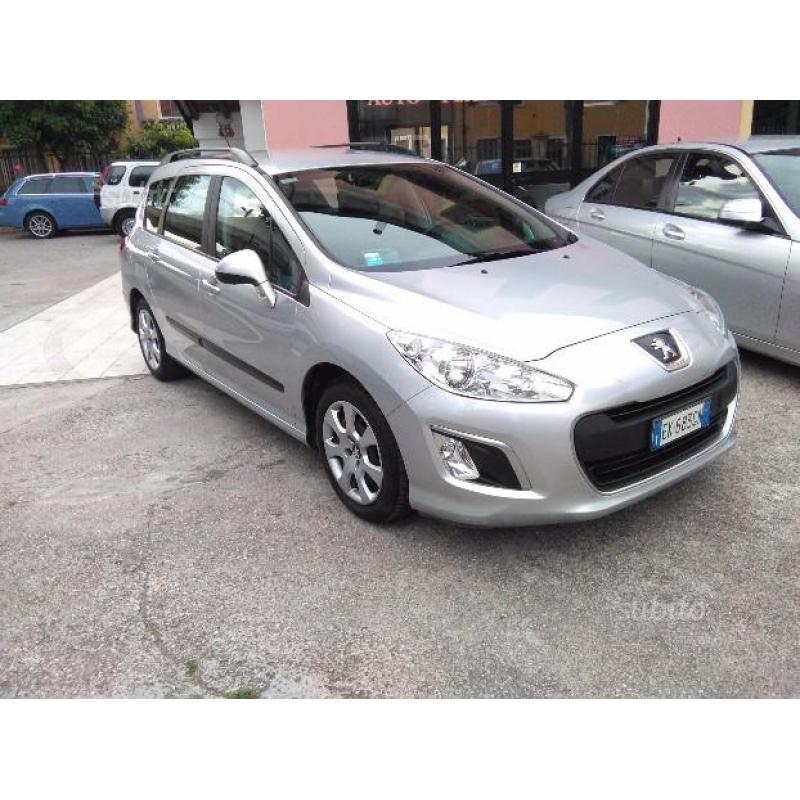 Peugeot 308 1.6 8V HDi 112CV SW DIESEL Cambio: Man