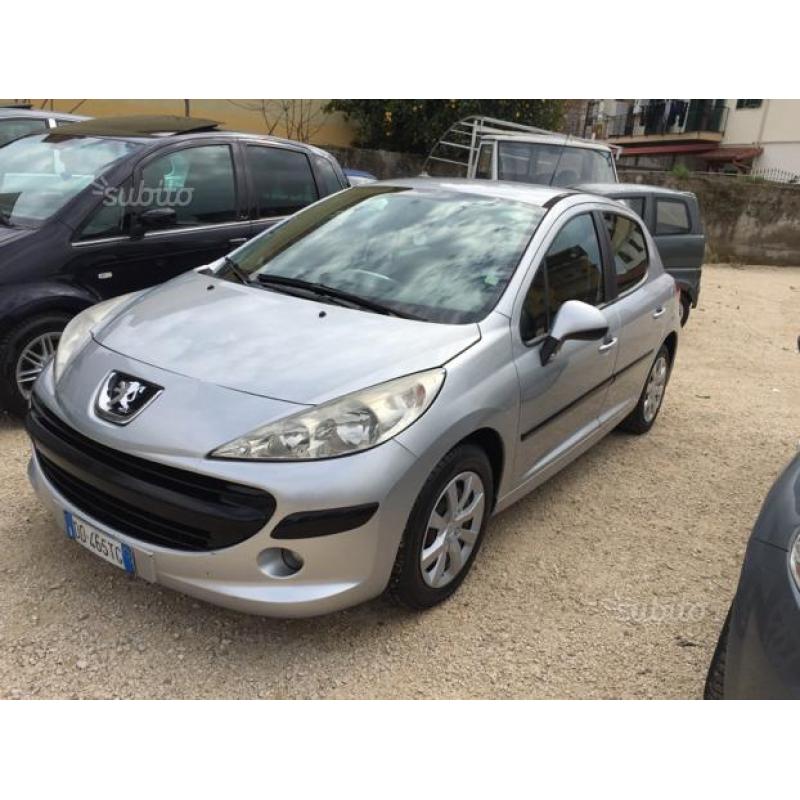 Peugeot 207 1.4 hdi 5 porte 2006