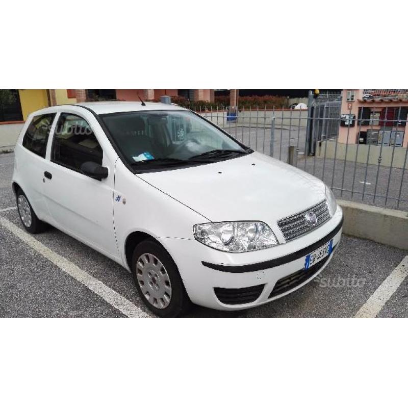 FIAT Punto 3ª serie - 2010