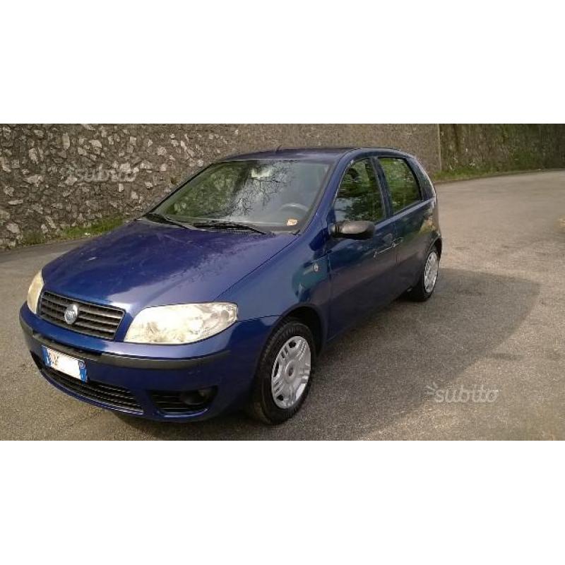 FIAT Punto 1.2 5P Unico Propr - 2004