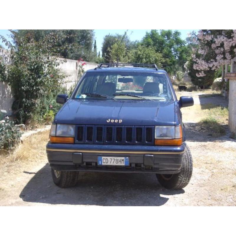 JEEP Grand Cherokee - 2001 Z8Y5a