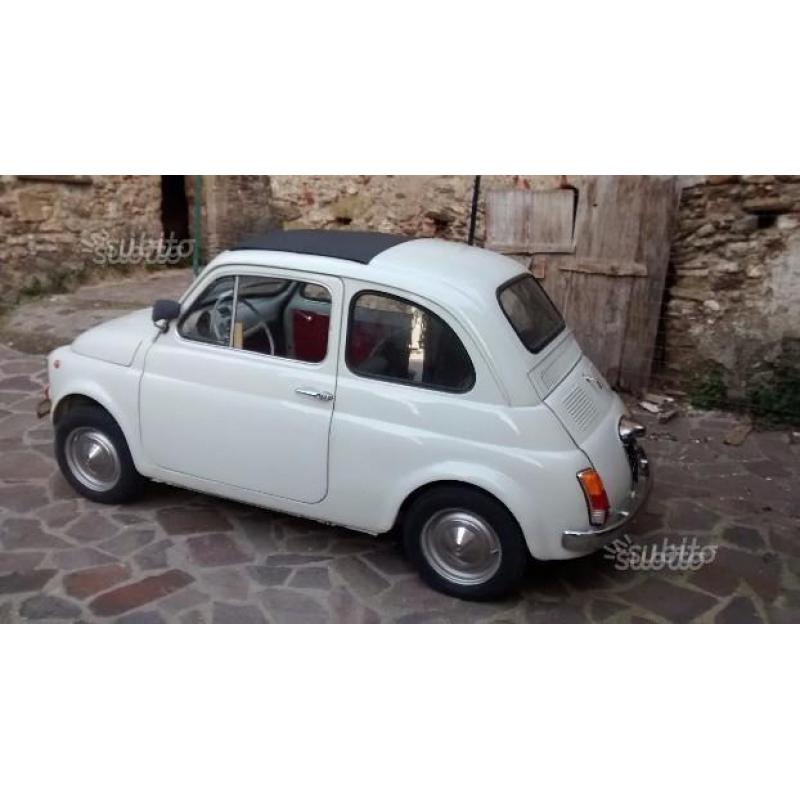 FIAT 500 F.110 del 1967 targhe nere