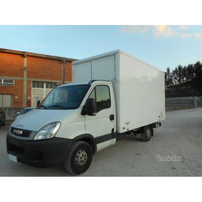 IVECO 35/S/E4  35S14 KM 61749 ANNO