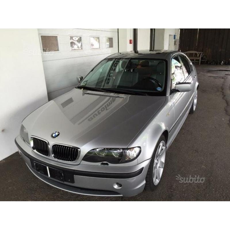 BMW 330 d turbodiesel cat 4 porte Futura