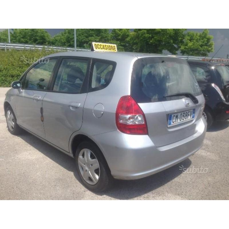 HONDA Jazz 1ª serie 01-08 - 2004