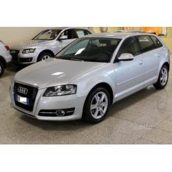 Audi a3 1.6 tdi 105cv attraction 2013