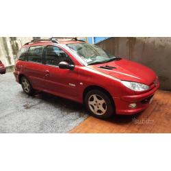 PEUGEOT 206 1.4 HDi SW S