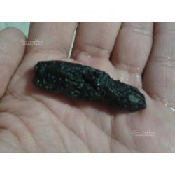 Meteorite nero autentico