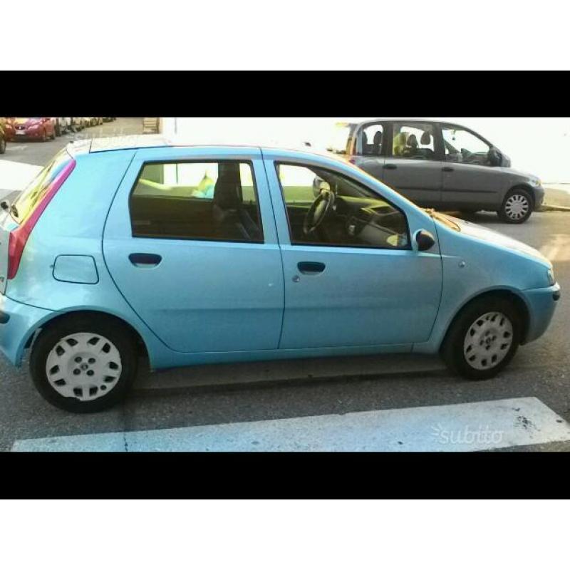 Fiat punto 12. be zina del 2003 euro 3 clima