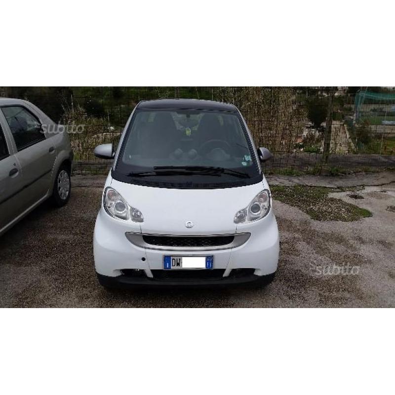 SMART fortwo 2ª serie 1.0 BENZINA KM 61766 2P 2009