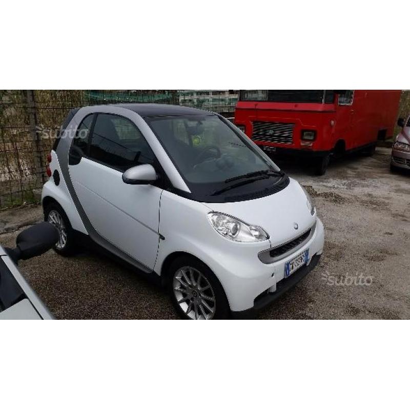 SMART fortwo 2ª serie 1.0 BENZINA KM 61766 2P 2009