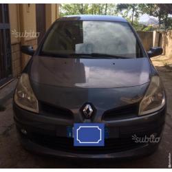 Compreso passaggio Renault Clio 1.2 75cv 5p euro 4