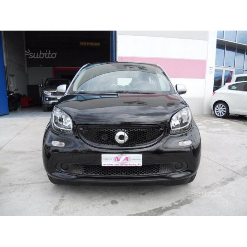 SMART ForFour 70 1.0 Passion