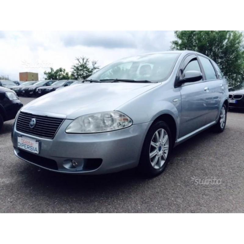 FIAT Croma 1.9 MultiJet 120cv Dynamic 6m