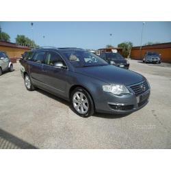 Volkswagen Passat Variant 2.0 TDI 140cv DSG Highli