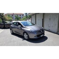 Renault Clio 1.2 75 cv Gpl Live edition