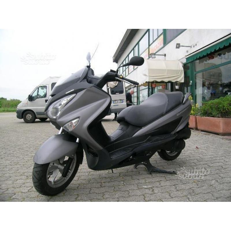 Suzuki Burgman 200 - 2014