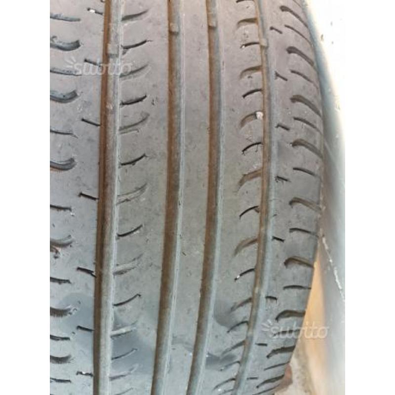 Cerchi e gomme hyundai IX35 225-60 R17