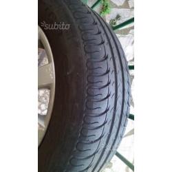 Gomme e cerchi golf serie 5 205/60R15