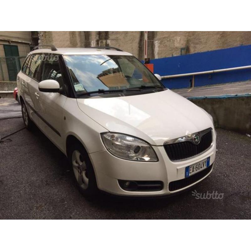 SKODA Fabia 1.6 TSI 101cw dsg Wagon Sport