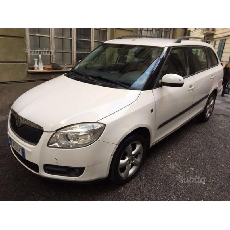 SKODA Fabia 1.6 TSI 101cw dsg Wagon Sport