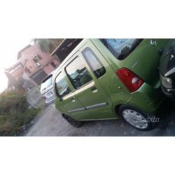 Opel agila 1000.990 euro