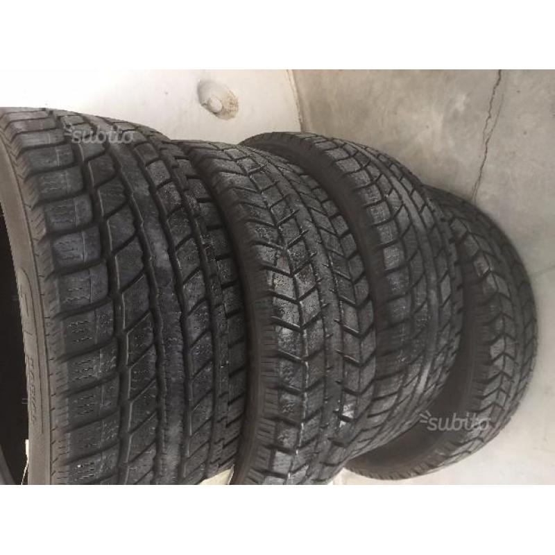 4 gomme invernali 195/50R15 smart seminuove